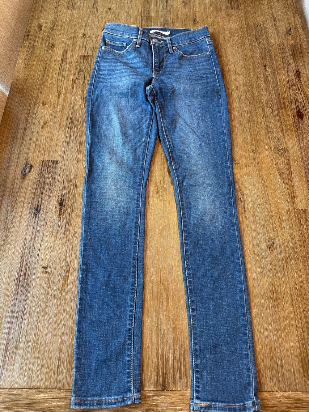 Levi's 311 Shaping Skinny Women’s Blue Denim Jeans size 25x30